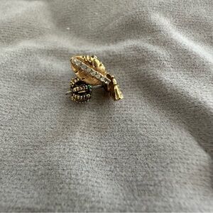 Juicy Couture Leaf Studs